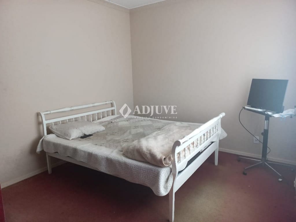 Casa à venda com 4 quartos, 148m² - Foto 11