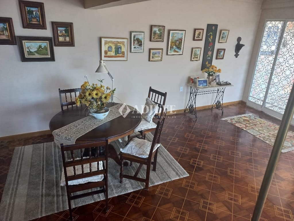 Casa à venda com 4 quartos, 148m² - Foto 7