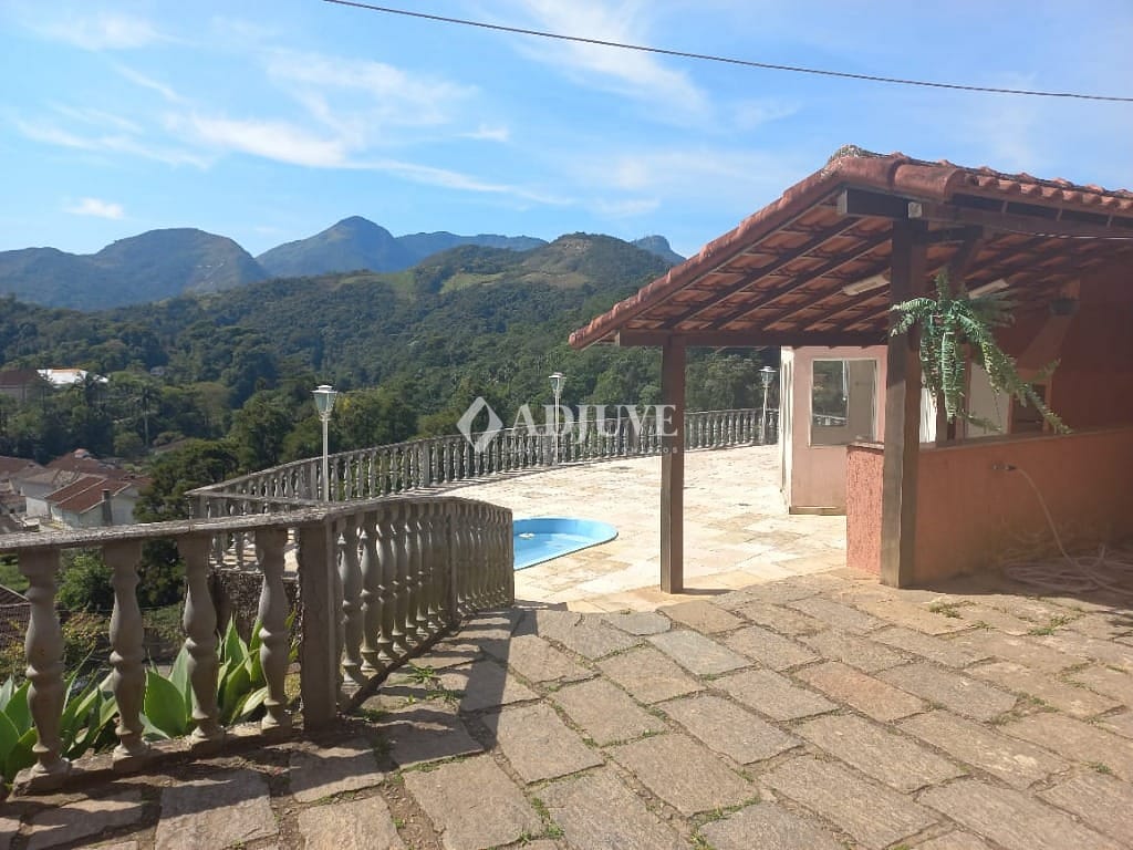 Casa à venda com 4 quartos, 148m² - Foto 17