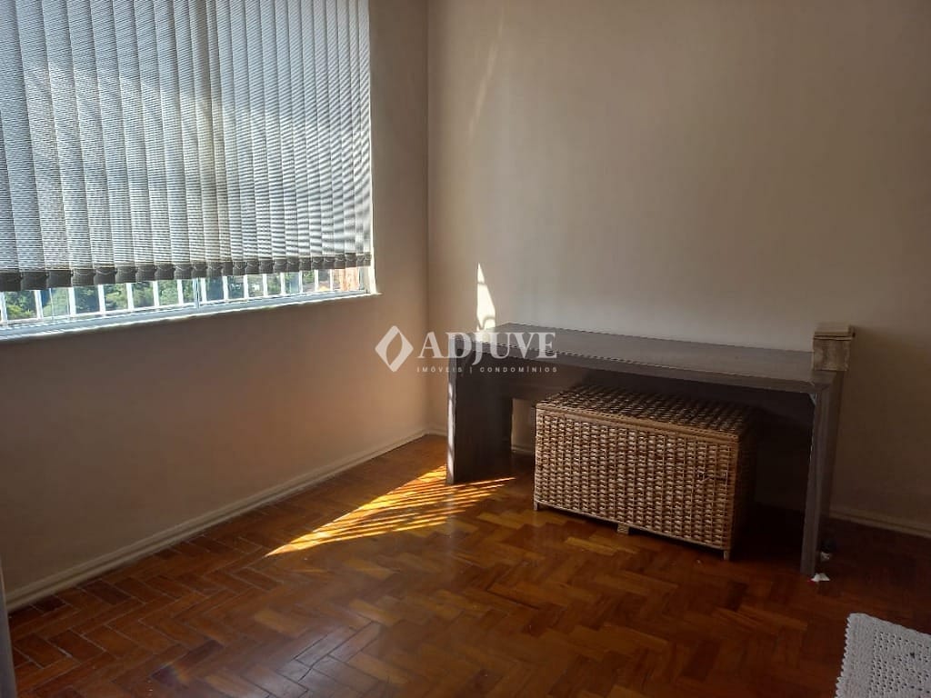 Casa à venda com 4 quartos, 148m² - Foto 12