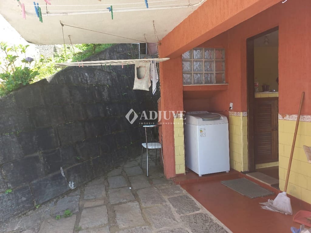 Casa à venda com 4 quartos, 148m² - Foto 20