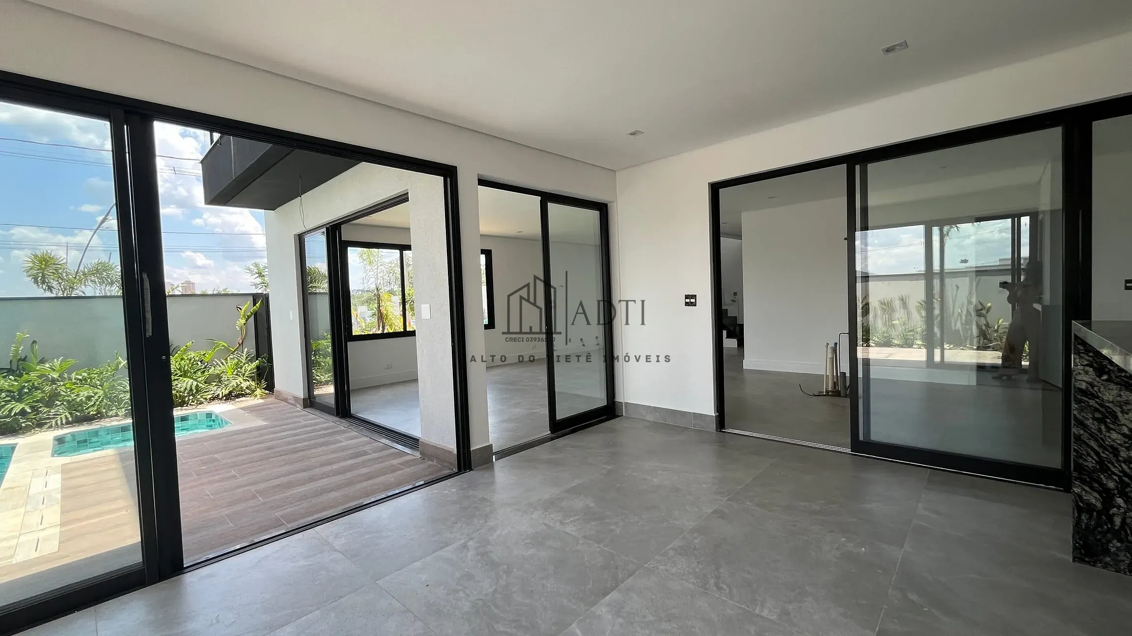 Casa, 4 quartos, 278 m² - Foto 8