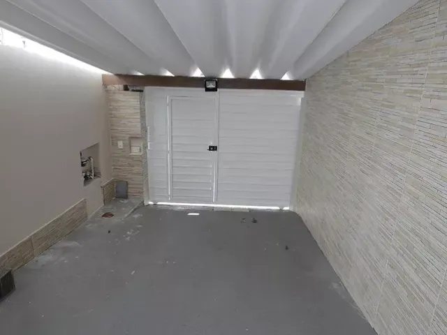 Casa 2 quartos e 1 banheiro, para alugar, no bairro Parque Erasmo Assunção em Santo André