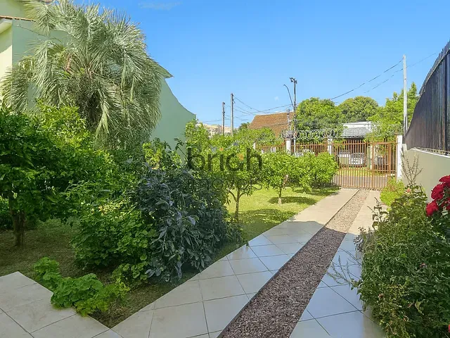 Casa 3 quartos e 3 banheiros, à venda, no bairro Hamburgo Velho em Novo Hamburgo