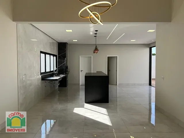 Casa com 420m² 3 quartos e 5 banheiros, à venda, no bairro Anápolis City em Anápolis