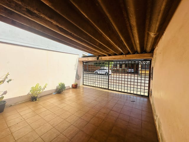 Casa com 125m² 3 quartos e 3 banheiros, para alugar, no bairro Jardim Petrópolis em Piracicaba