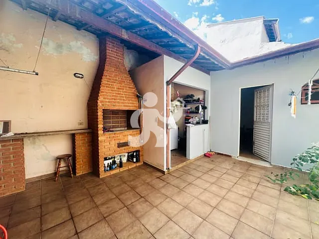 Casa com 125m² 3 quartos e 3 banheiros, para alugar, no bairro Jardim Petrópolis em Piracicaba