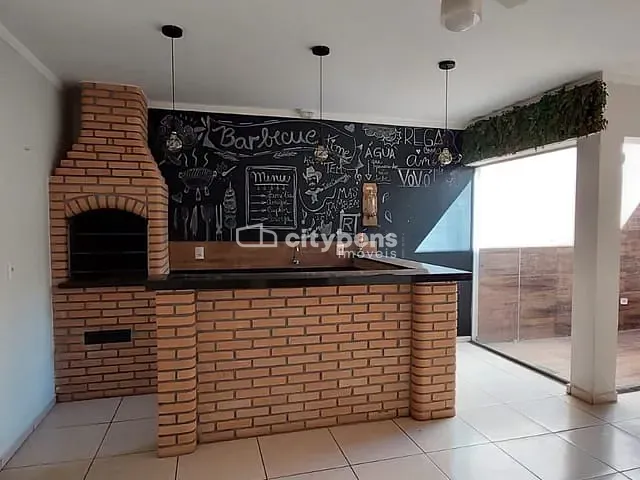Casa 2 quartos e 2 banheiros, à venda, no bairro Aeroporto em Araçatuba