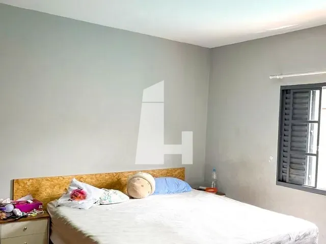 Casa com 336m² 2 quartos e 3 banheiros, à venda, no bairro Jardim Vila Galvão em Guarulhos