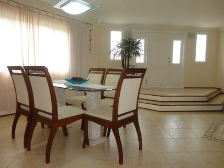 Casa à venda 3 Quartos, 1 Suite, 4 Vagas, 233M², Parque Dom Henrique, Cotia - SP