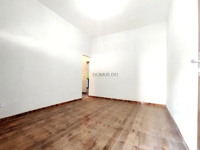 Casa com 150m² 6 quartos e 4 banheiros, à venda, no bairro São Luís em Barra Mansa