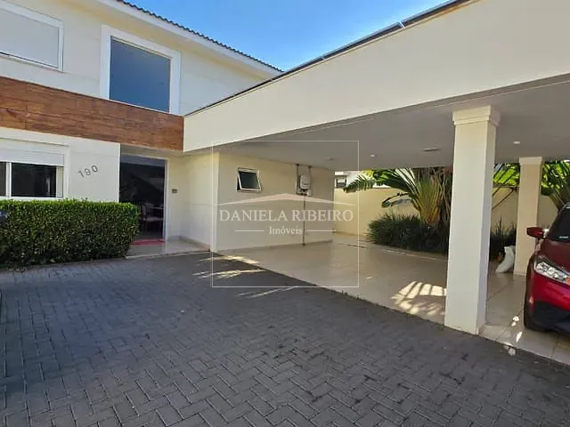 Casa com 601m² 4 quartos e 6 banheiros, à venda, no bairro Vivendas do Arvoredo em Londrina