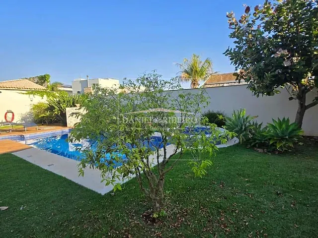 Casa com 601m² 4 quartos e 6 banheiros, à venda, no bairro Vivendas do Arvoredo em Londrina