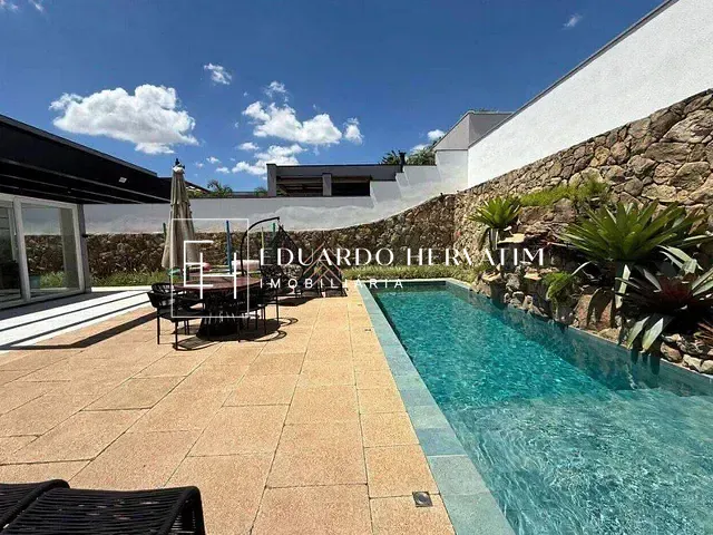 Casa com 1100m² 4 quartos e 7 banheiros, à venda, no bairro Quinta das Paineiras em Jundiaí