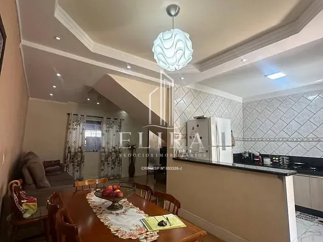 Casa com 207m² 4 quartos e 3 banheiros, à venda, no bairro Parque Residencial Jaguari em Americana