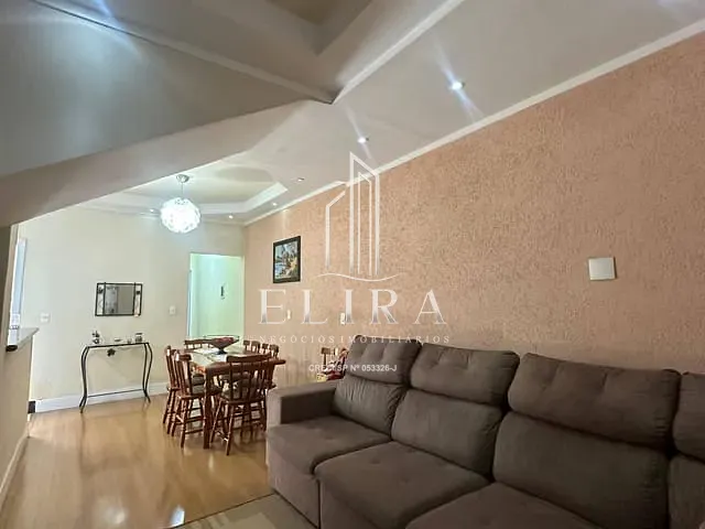 Casa com 207m² 4 quartos e 3 banheiros, à venda, no bairro Parque Residencial Jaguari em Americana