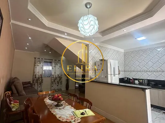 Casa com 207m² 4 quartos e 3 banheiros, à venda, no bairro Parque Residencial Jaguari em Americana