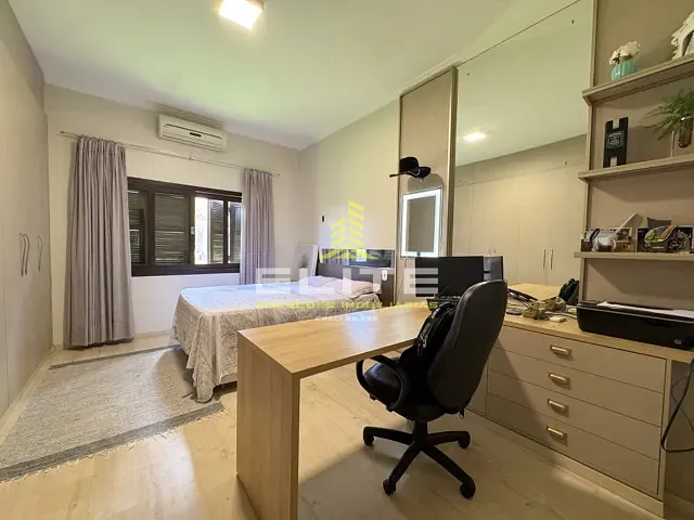 Casa com 800m² 3 quartos e 3 banheiros, à venda, no bairro Centro-Norte em Sorriso