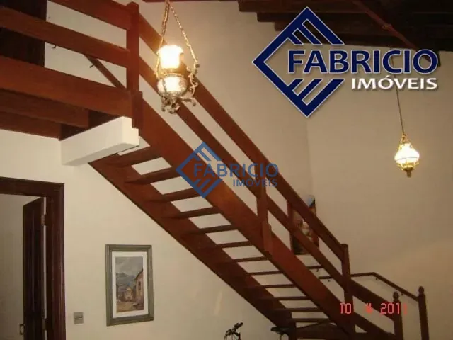 Casa com 384m² 3 quartos e 2 banheiros, à venda, no bairro Bosque em Vinhedo
