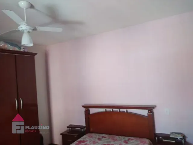 Casa com 250m² 2 quartos e 1 banheiro, à venda, no bairro Jardim Maracá em São Paulo