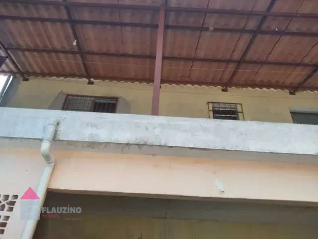 Casa com 250m² 2 quartos e 1 banheiro, à venda, no bairro Jardim Maracá em São Paulo