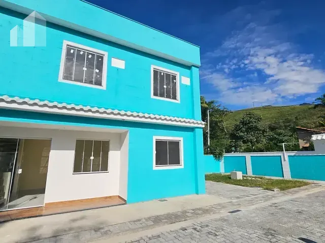 Casa com 92m² 2 quartos e 2 banheiros, à venda, no bairro Tinguazinho em Nova Iguaçu