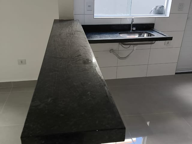Casa com 93m² 3 quartos e 2 banheiros, à venda, no bairro Jardim Casqueiro em Cubatão