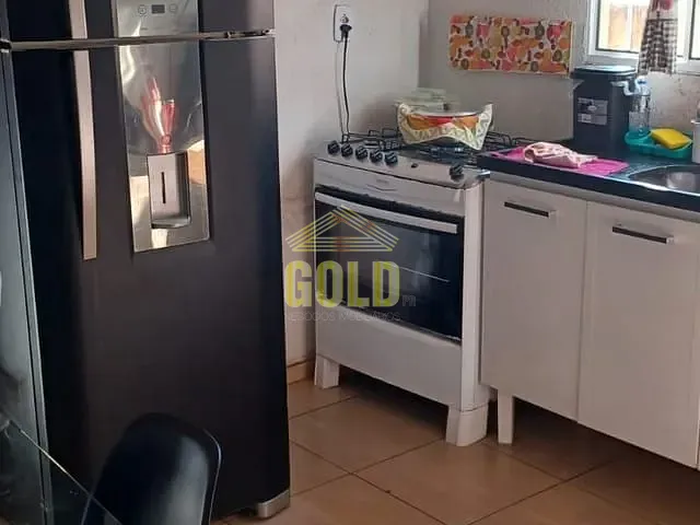 Casa com 200m² 3 quartos e 2 banheiros, à venda, no bairro Olímpico em Londrina