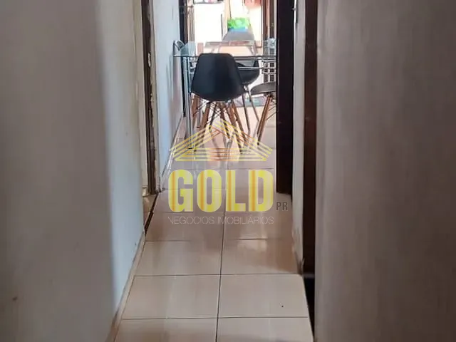 Casa com 200m² 3 quartos e 2 banheiros, à venda, no bairro Olímpico em Londrina