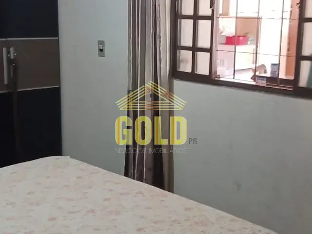 Casa com 200m² 3 quartos e 2 banheiros, à venda, no bairro Olímpico em Londrina
