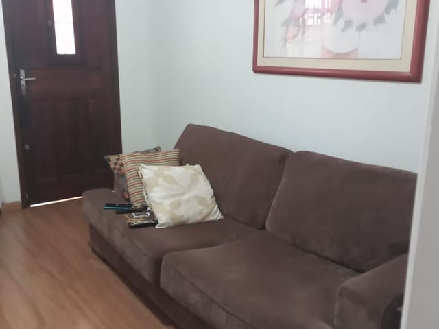 Casa com 220m² 3 quartos e 4 banheiros, à venda, no bairro Vila Nivi em São Paulo