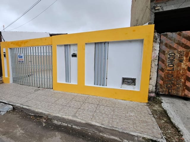 Casa 2 quartos e 1 banheiro, à venda, no bairro Fernando Collor em Nossa Senhora do Socorro