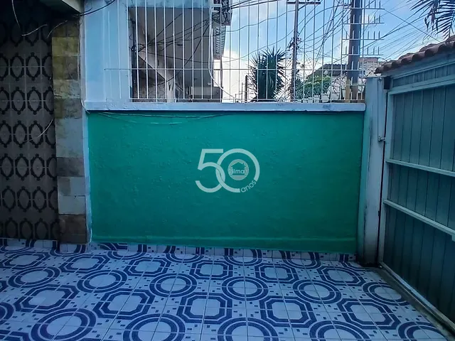 Casa 5 quartos e 2 banheiros, à venda ou para alugar, no bairro Vila da Penha em Rio de Janeiro