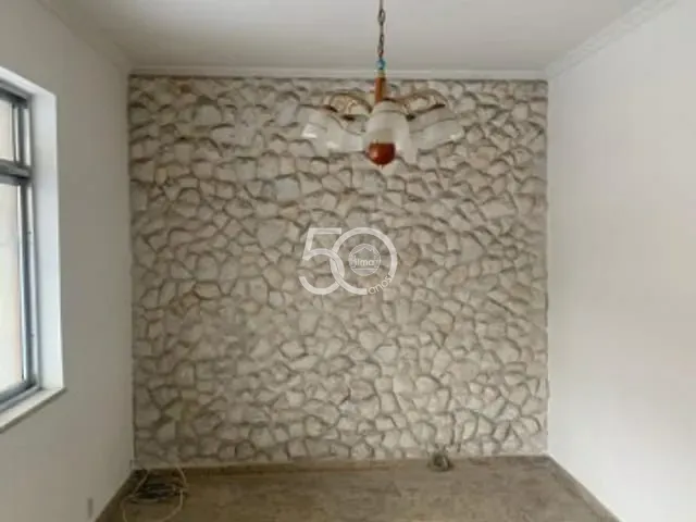 Casa 5 quartos e 2 banheiros, à venda ou para alugar, no bairro Vila da Penha em Rio de Janeiro