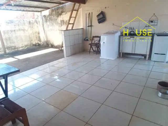 Casa com 250m², à venda, no bairro Park Residencial Colinas em Votuporanga