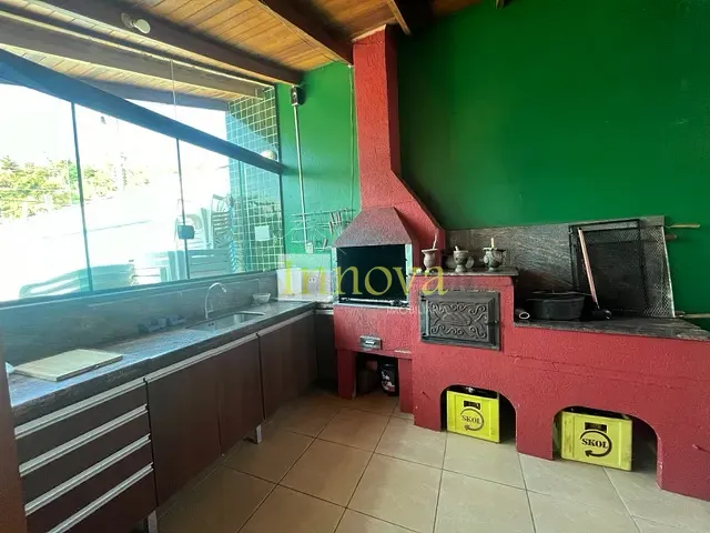 Casa com 419m² 4 quartos e 5 banheiros, à venda, no bairro Prainha em Caraguatatuba