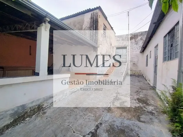 Casa com 354m² 3 quartos e 1 banheiro, à venda, no bairro Jardim Sao Roque em Americana