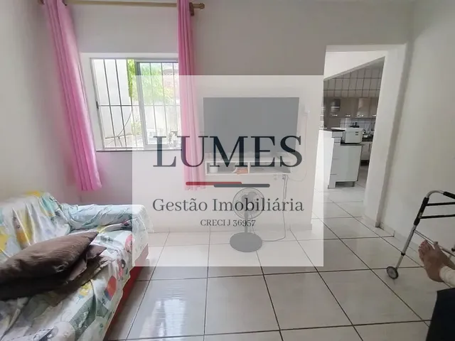 Casa com 354m² 3 quartos e 1 banheiro, à venda, no bairro Jardim Sao Roque em Americana