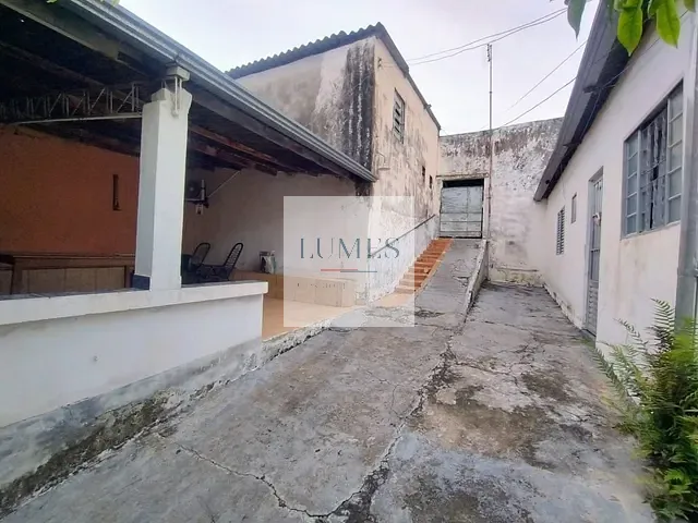Casa com 354m² 3 quartos e 1 banheiro, à venda, no bairro Jardim Sao Roque em Americana