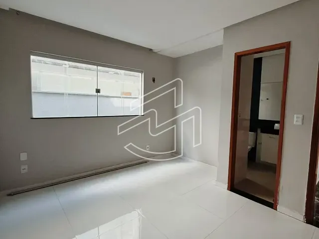 Casa 3 quartos e 4 banheiros, à venda, no bairro Coqueiro em Belém