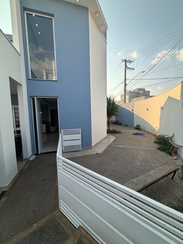 Casa com 258m² 3 quartos e 4 banheiros, à venda, no bairro Horto Santo Antonio em Jundiaí