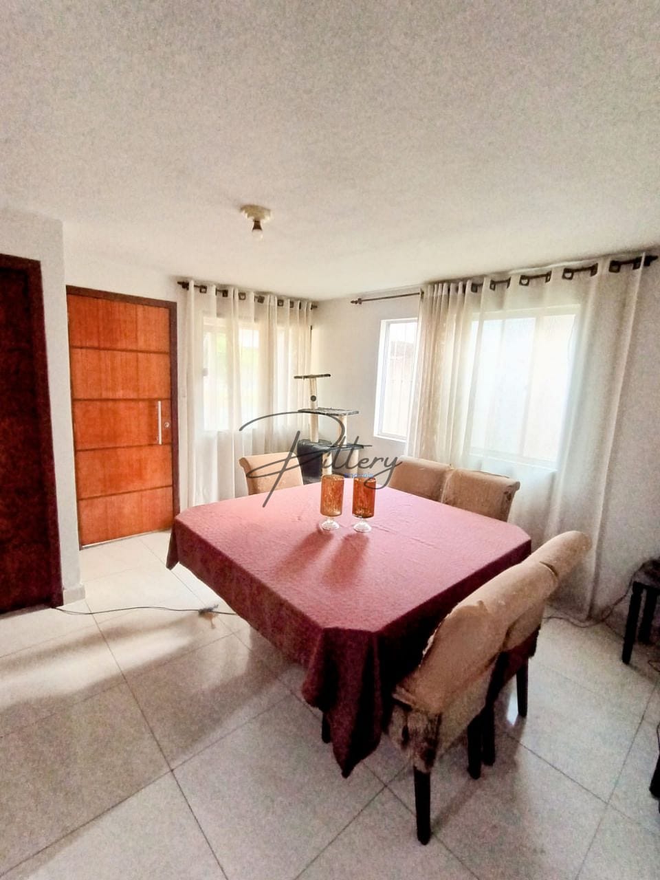 Casa à venda com 3 quartos, 10m² - Foto 9