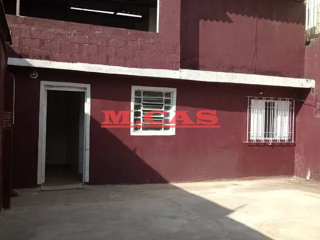 Casa com 220m² 1 quarto e 1 banheiro, à venda, no bairro Jardim Caguassu em São Paulo
