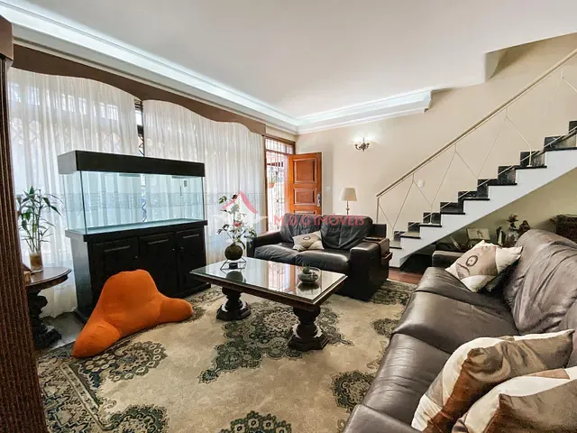 Casa 4 quartos e 3 banheiros, à venda, no bairro Mirandópolis em São Paulo