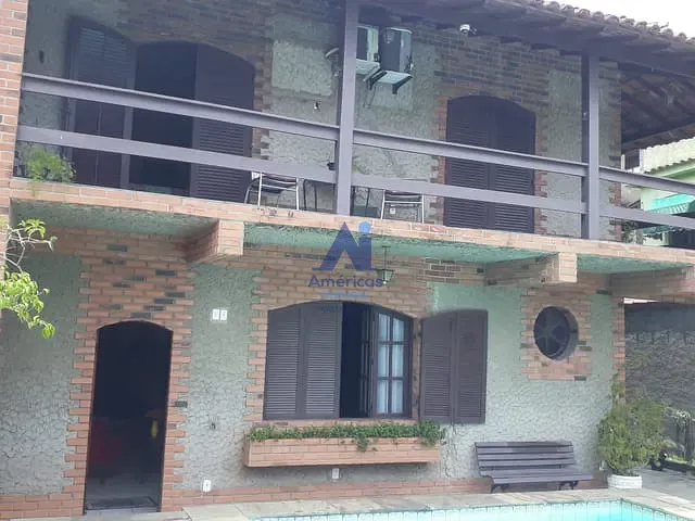 Casa com 435m², à venda, no bairro Curicica em Rio de Janeiro