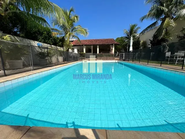 Casa com 1000m² 5 quartos e 6 banheiros, à venda, no bairro Barra da Tijuca em Rio de Janeiro