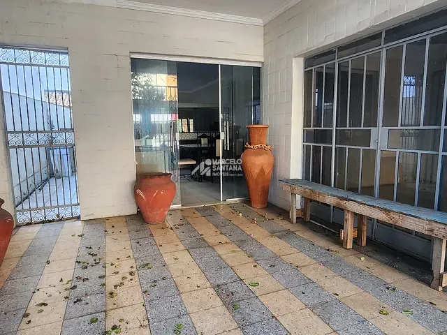 Casa com 300m² 3 quartos e 3 banheiros, à venda, no bairro Recreio em Vitória da Conquista