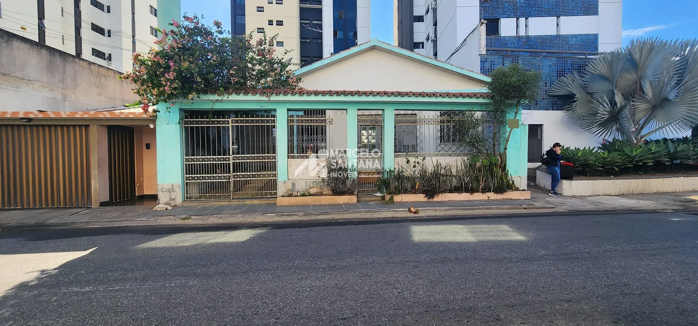 Casa, 3 quartos, 250 m² - Foto 1