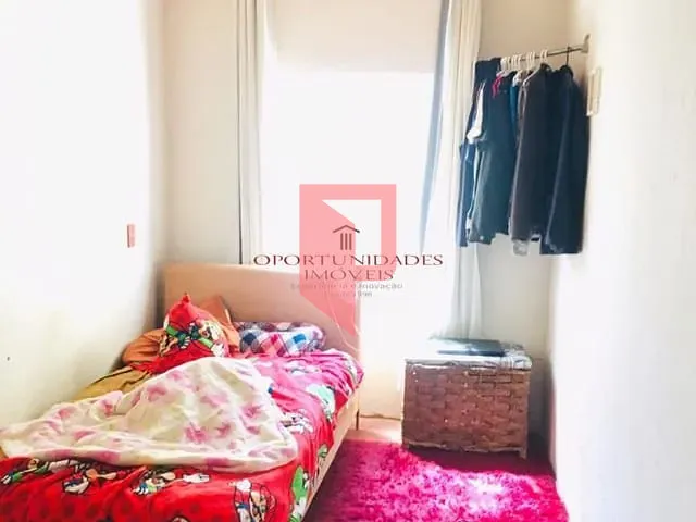Casa com 369m² 3 quartos e 1 banheiro, à venda, no bairro Padre Eustáquio em Belo Horizonte