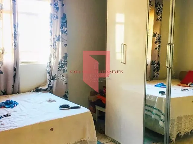 Casa com 369m² 3 quartos e 1 banheiro, à venda, no bairro Padre Eustáquio em Belo Horizonte